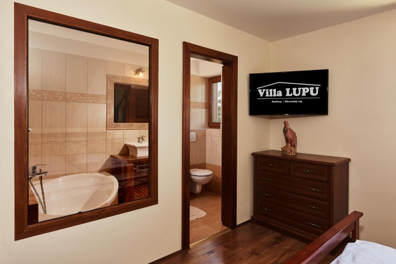 Lupu Bed & Breakfast Smizany